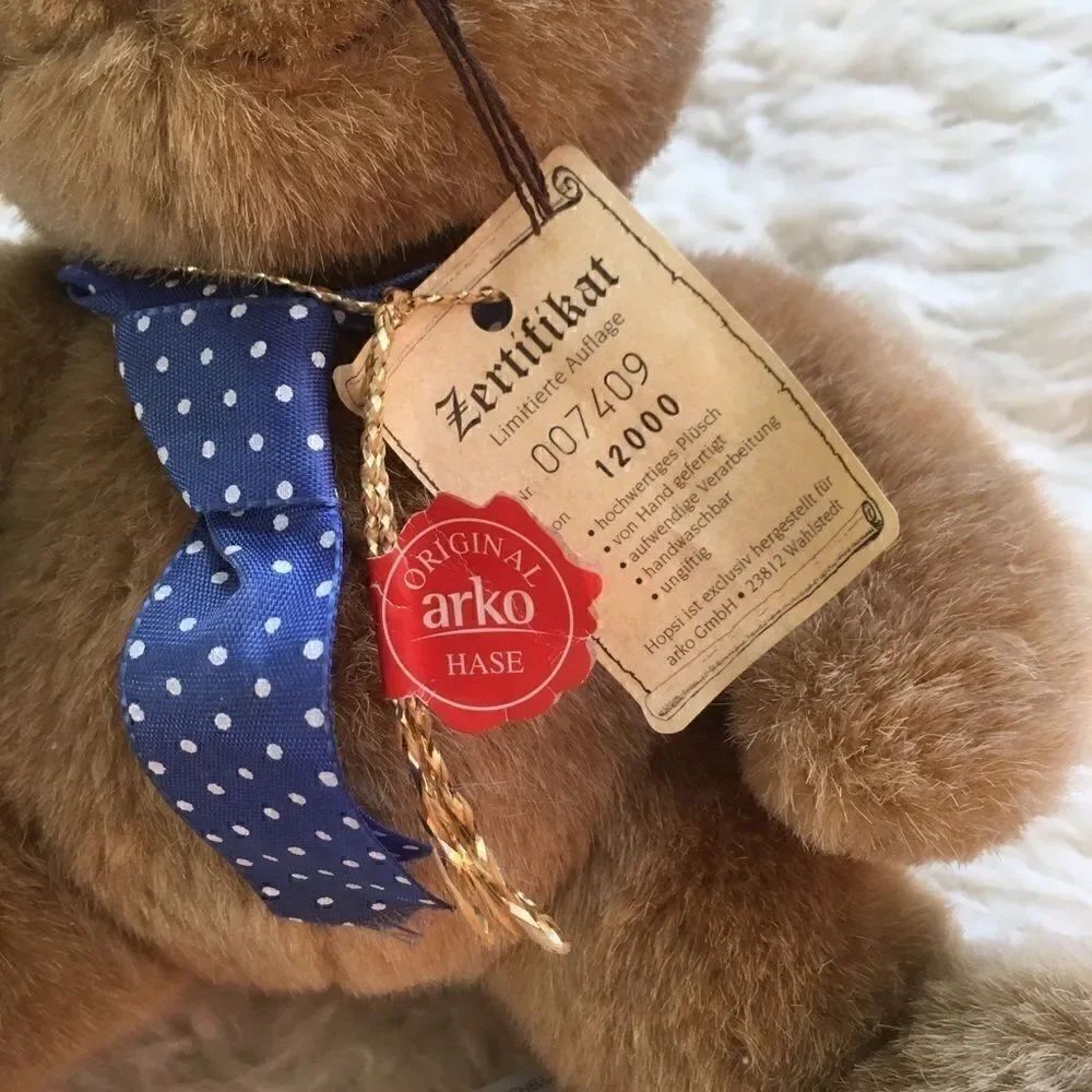 Limited Edition Vintage 90s Cuddly Easter Bunny - Picture 8 of 9